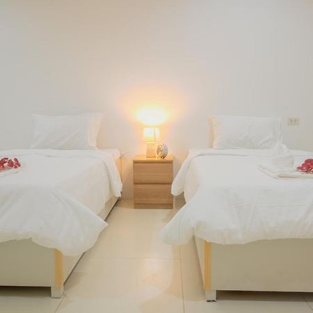Apartmán ตะวันแมนชั่น Ban Na Khua Exteriér fotografie
